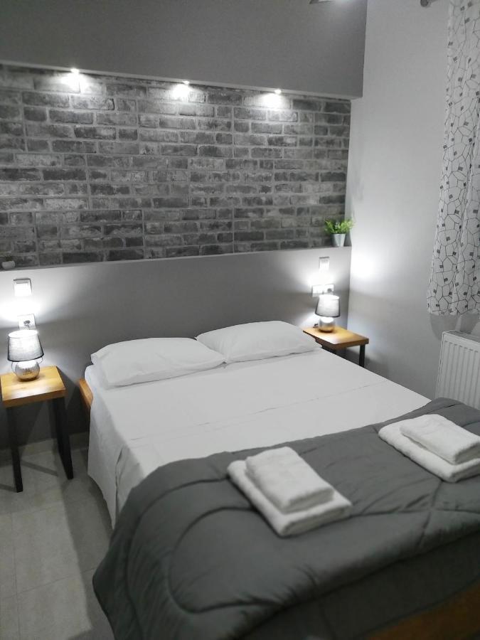 Virgin Rocks Apartments 1 Kalampáka Dış mekan fotoğraf