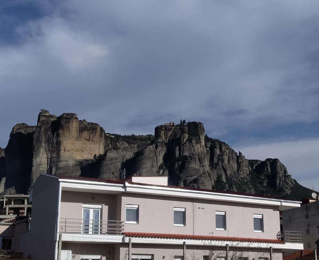 Virgin Rocks Apartments 1 Kalampáka Dış mekan fotoğraf